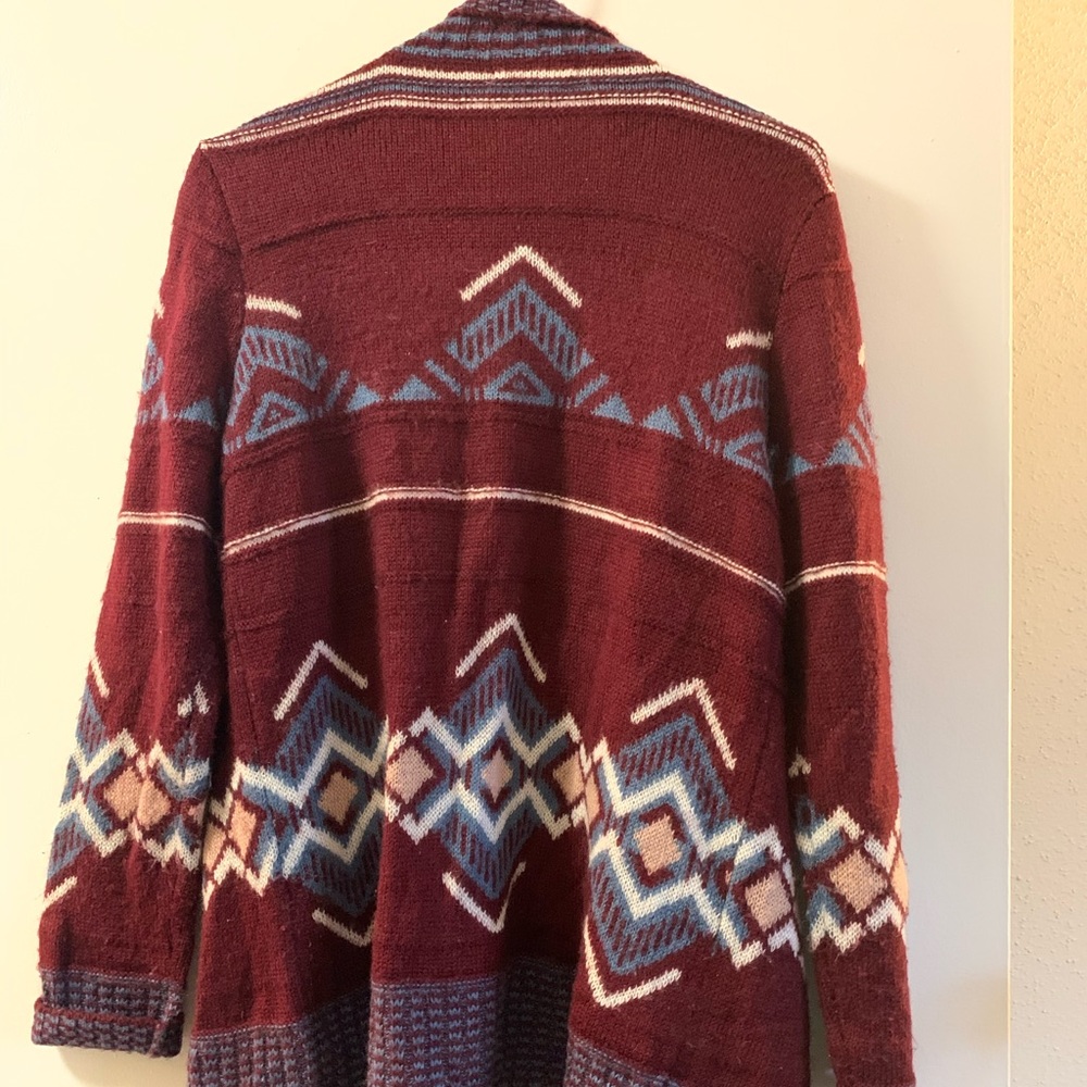 🌸 Pink Rose Patterned Cardigan - Picture 2 of 2